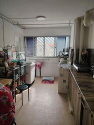 Blk 244 Jurong East Street 24 (Jurong East), HDB 3 Rooms #573383641